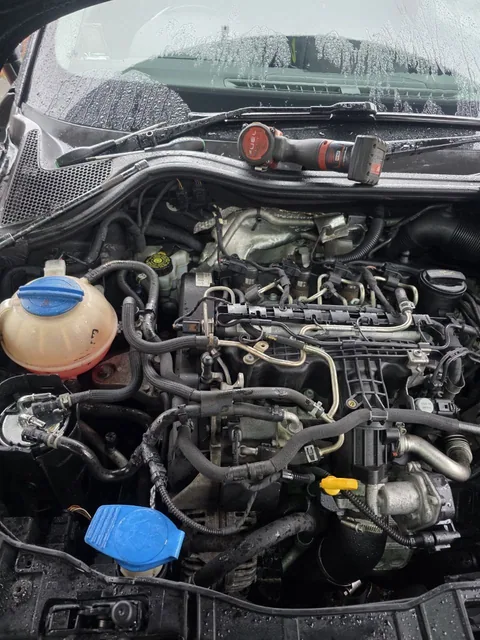 compartiment motor TDI pregătit pentru diagnoză